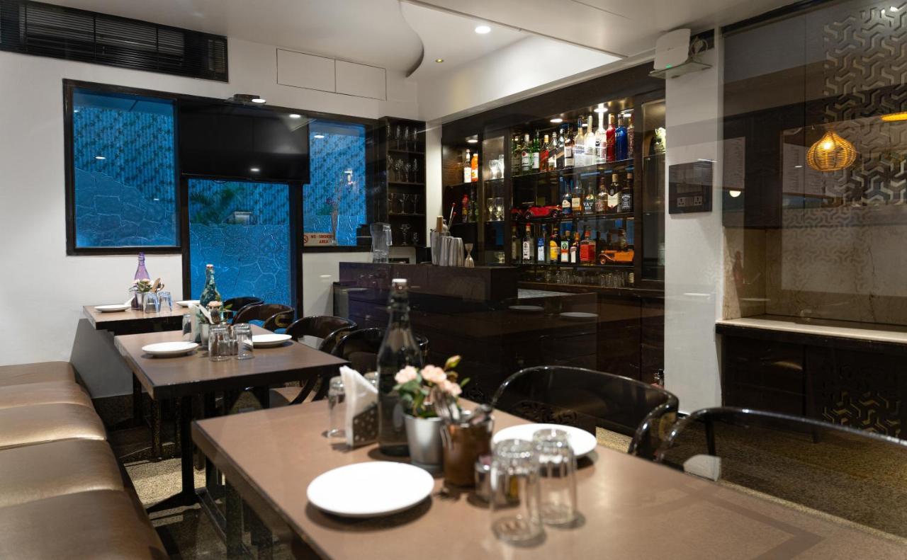 Regenta Place The Emerald Mumbai Exterior photo