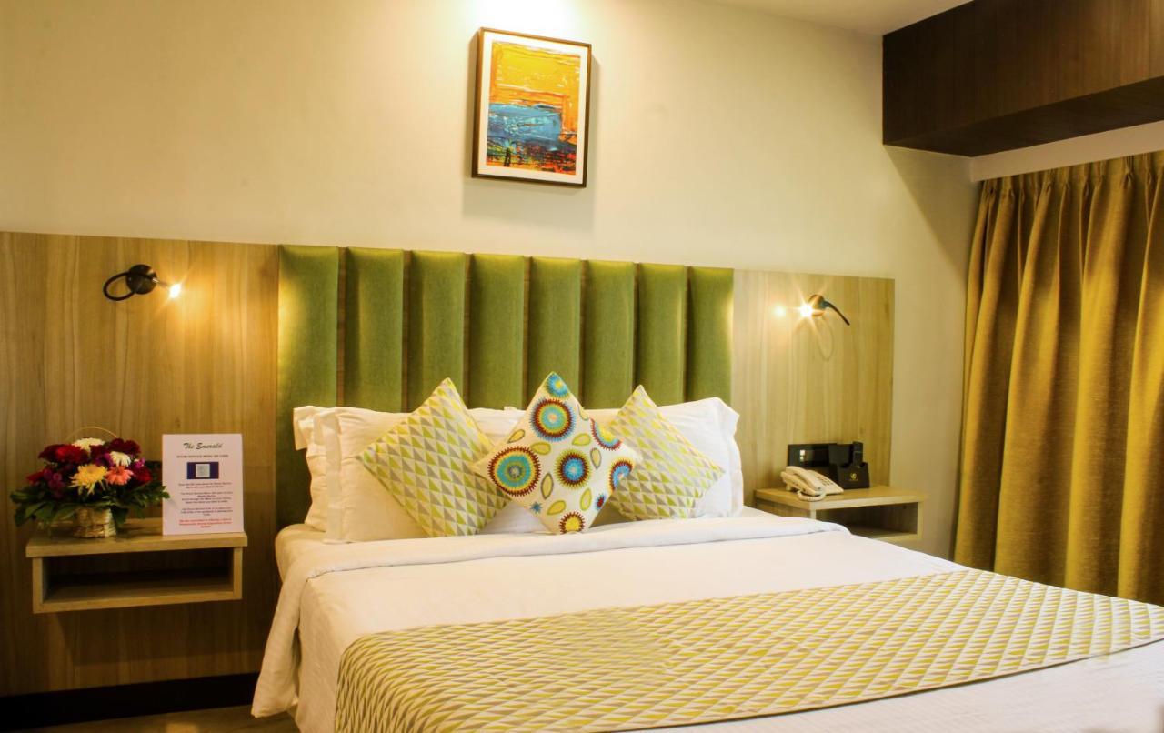 Regenta Place The Emerald Mumbai Exterior photo