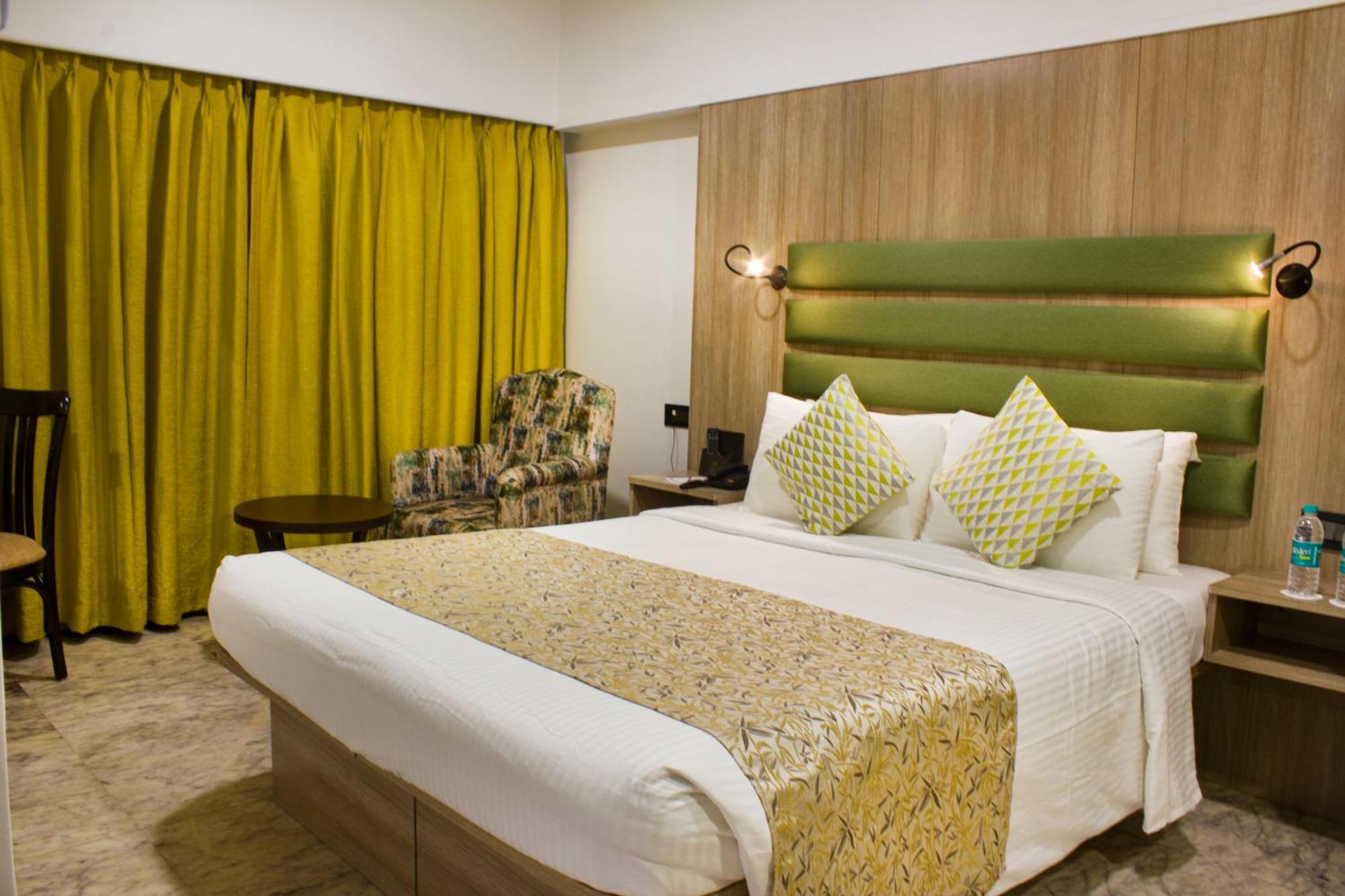 Regenta Place The Emerald Mumbai Exterior photo